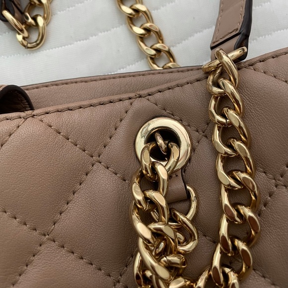 Michael Kors Susannah Large Quilted Tote/Bag Khaki - Picture 5 of 8